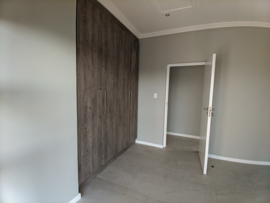 4 Bedroom Property for Sale in Kidds Beach Eastern Cape